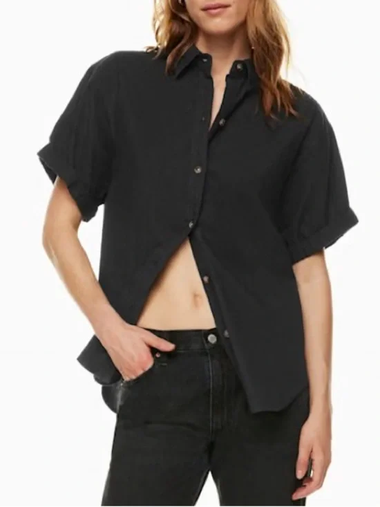 Aritzia Denim Forum the Jane shirt S black short sleeve button up timeless - Picture 10 of 13